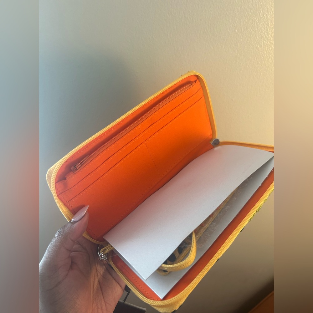 Floral Patterned Wallet - Picture 4 of 6